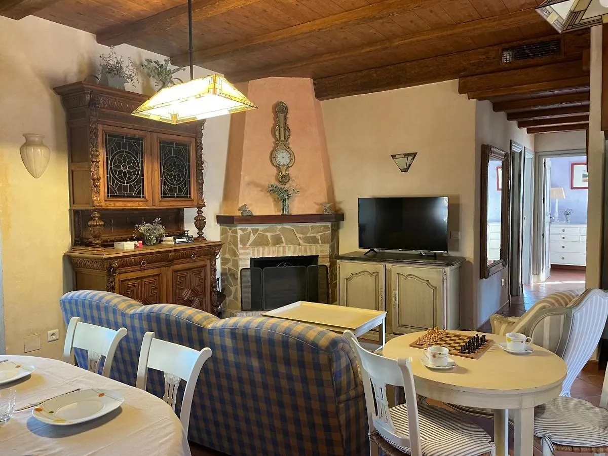 別荘 Casa Rural La Capachera Del Caminito Del Reyアロラ