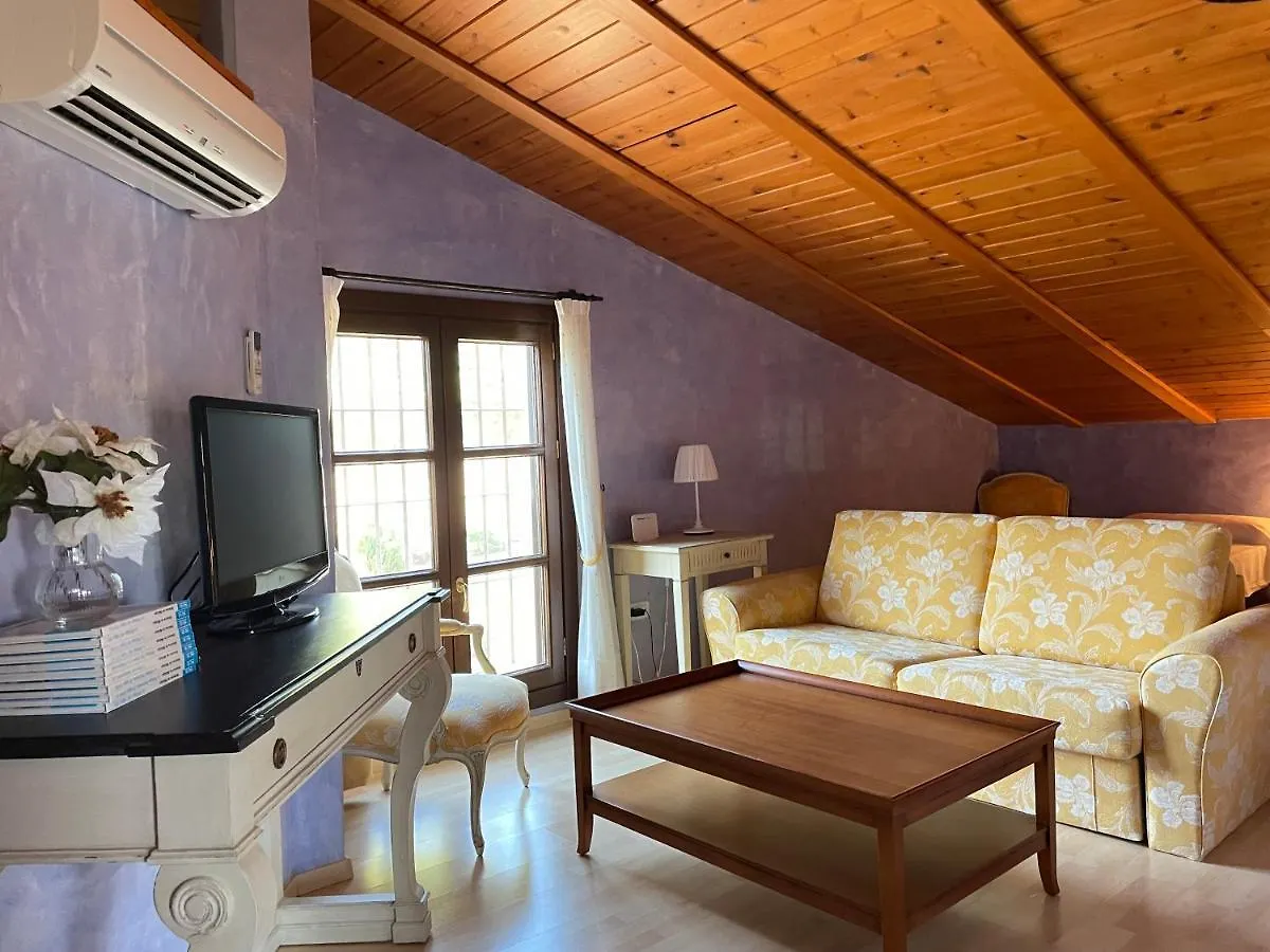 別荘 Casa Rural La Capachera Del Caminito Del Reyアロラ